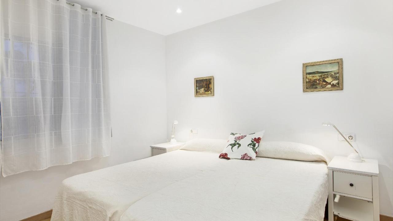 Apartamentos Ancora Льяфранк Екстер'єр фото
