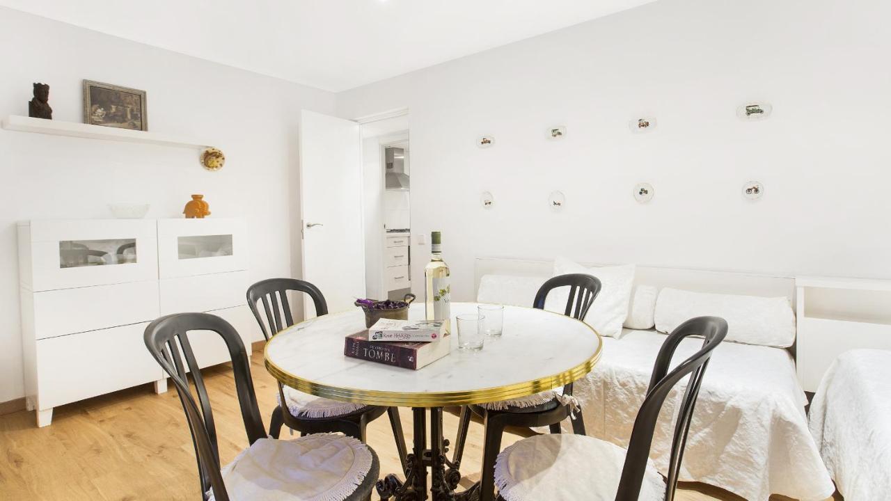 Apartamentos Ancora Льяфранк Екстер'єр фото
